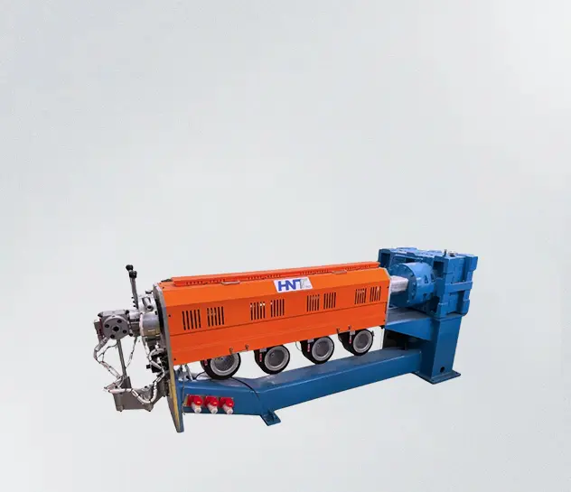 Photovoltaic cable extruder